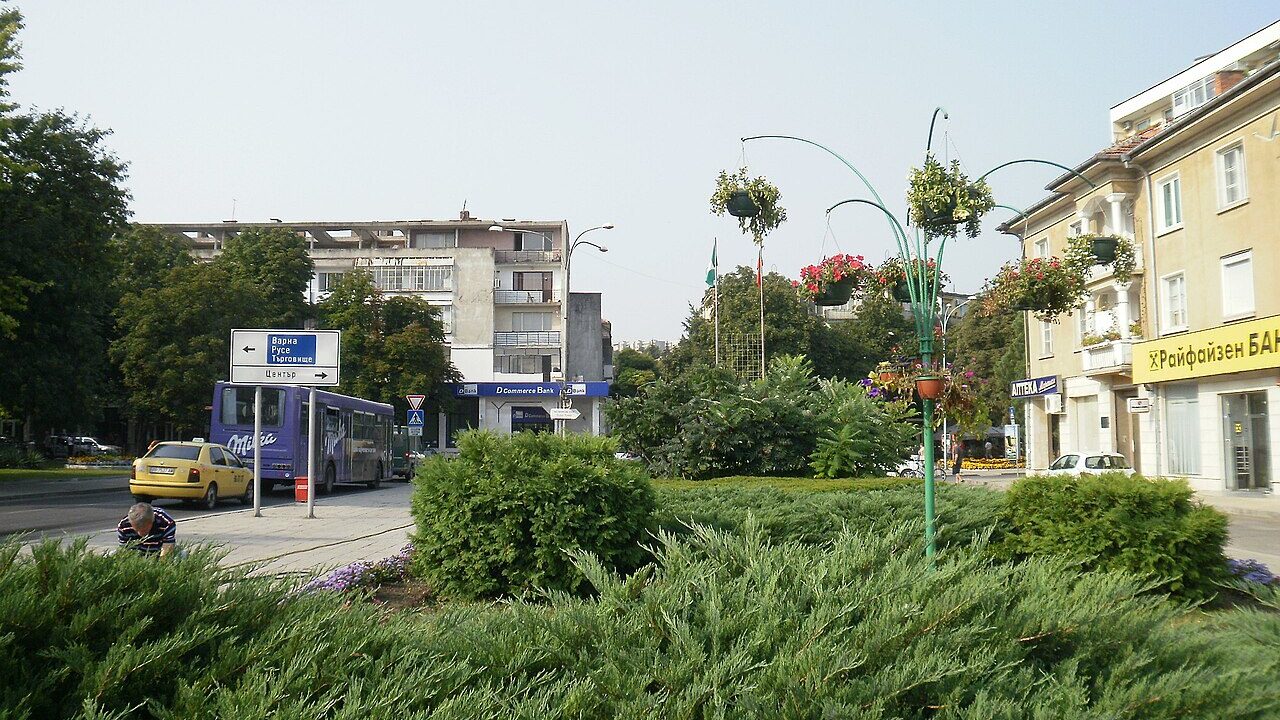 Площад в централната част на Разград